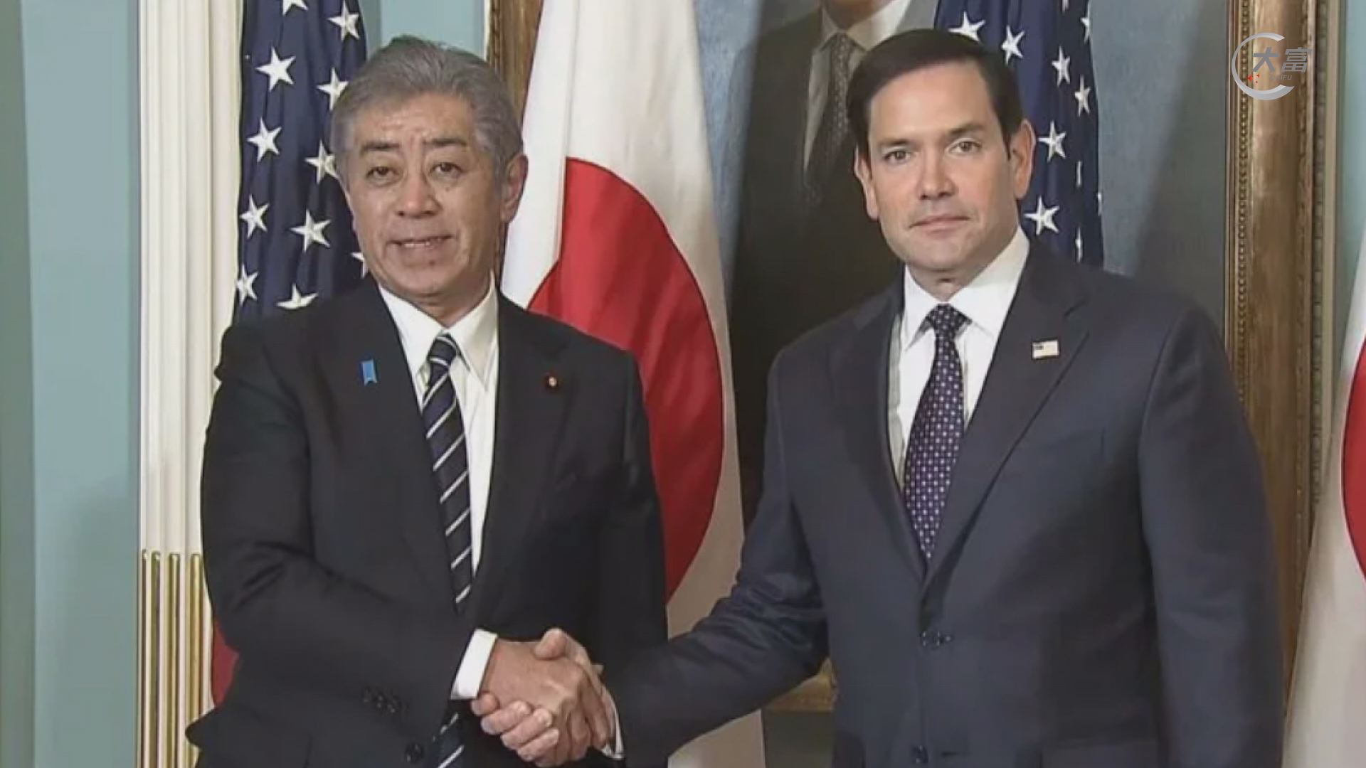 1月21日《日本新闻》日本外相岩屋毅参加美总统特朗普就职典礼